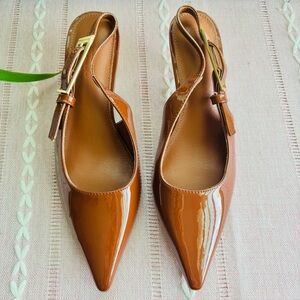 Coutgo Women’s Patent Pointed-Toe Slingback Kitten Heels